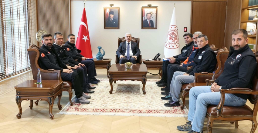 KULU KUDAK DERNEĞİNDEN KONYA VALİSİ İBRAHİM AKIN’A ZİYARET